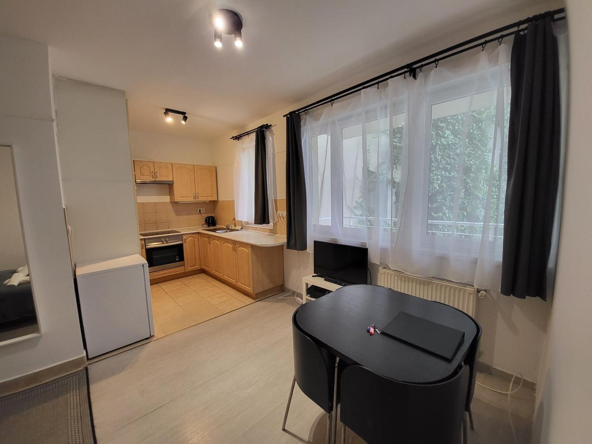 Hi Downtown Apartment A308 Boedapest Buitenkant foto